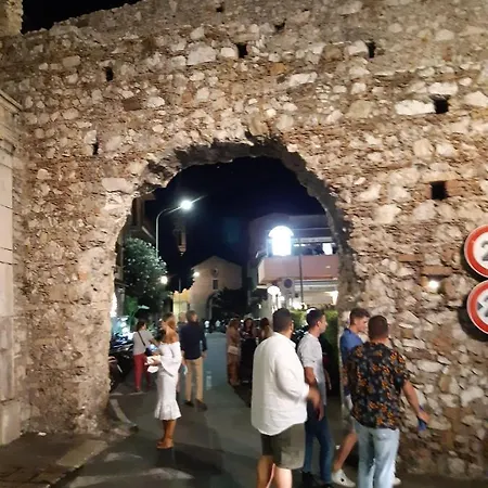 Centrale Taormina